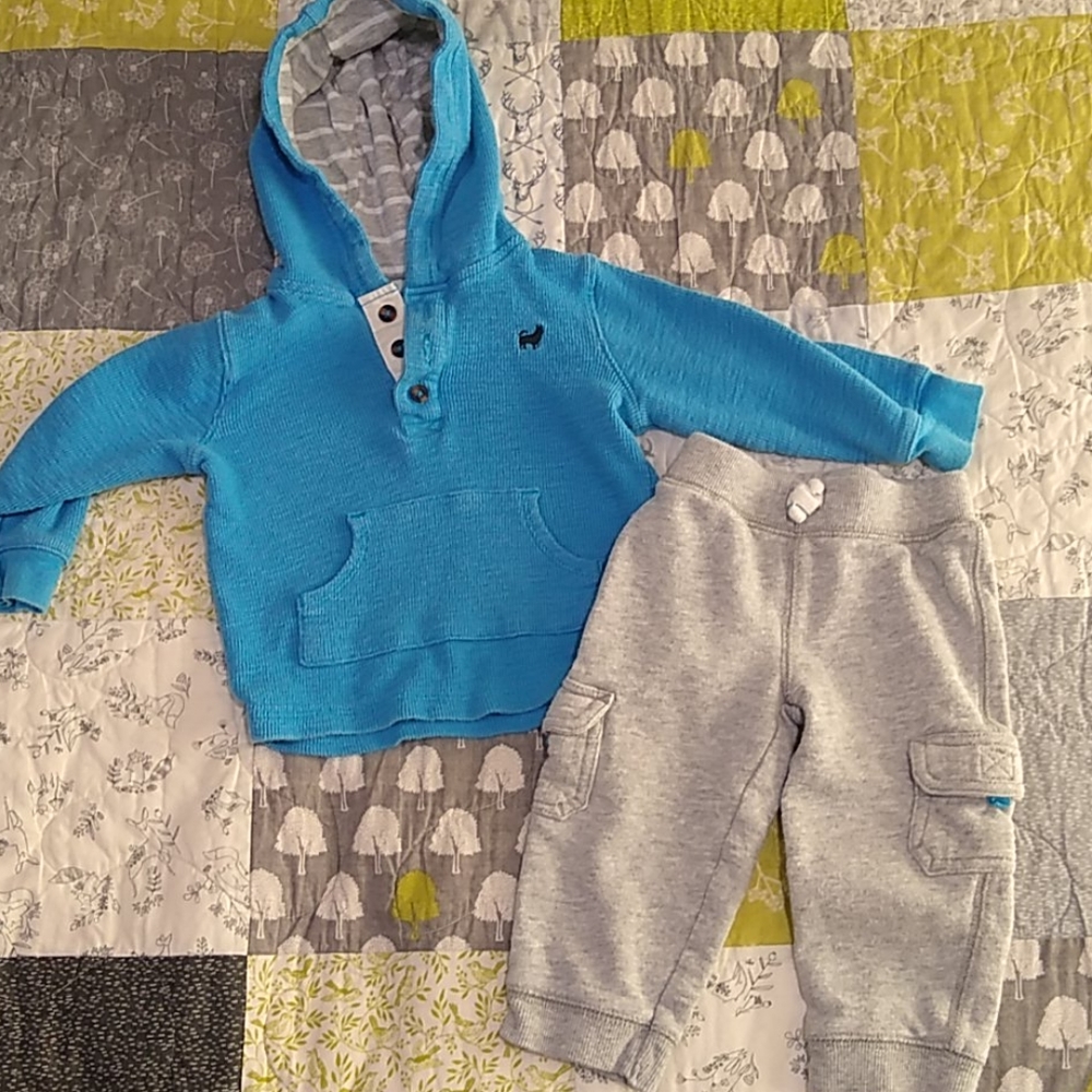 Hoodie and sweatpants